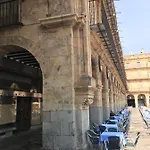Ideal A La Entrada De Salamanca !!!