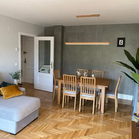 Apartment Ideal A La Entrada De Salamanca !!!