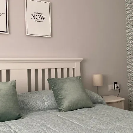 Ideal A La Entrada De Salamanca !!!