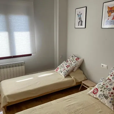 Ideal A La Entrada De Salamanca !!!