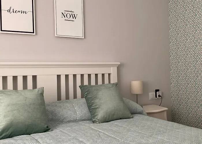 Ideal A La Entrada De Salamanca !!!